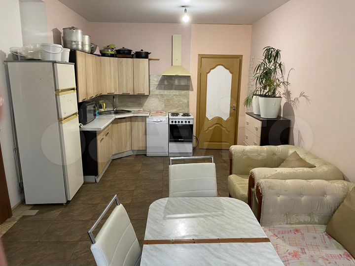 2-к. квартира, 74,5 м², 9/22 эт.