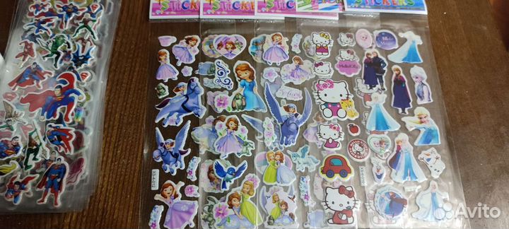 Наклейки