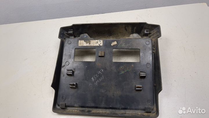 Подсветка номера Mitsubishi Pajero / Montero