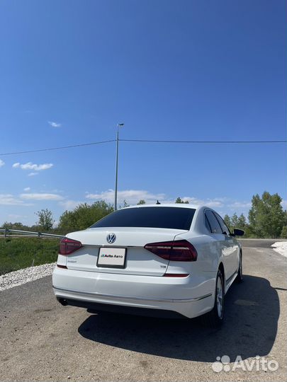 Volkswagen Passat 1.8 AMT, 2017, 102 000 км