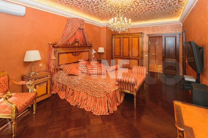 6-к. квартира, 400 м², 23/23 эт.