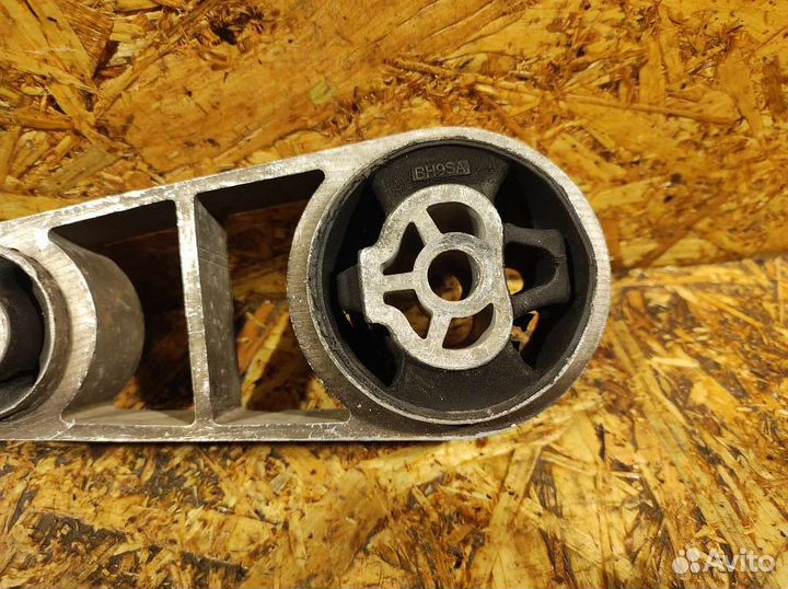 Подушка двигателя Mondeo3