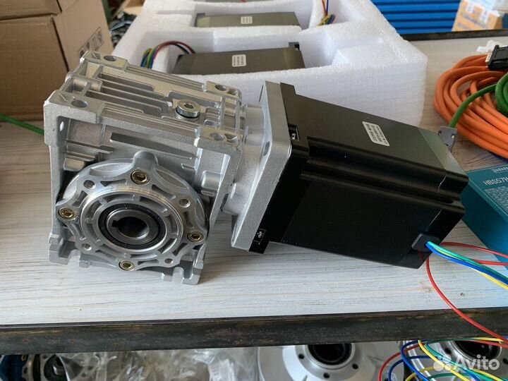 Шаговый двигатель nema 34 с редуктором