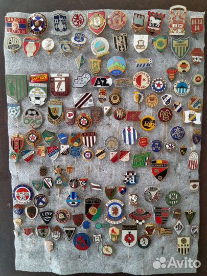 Значки футбольных клубов