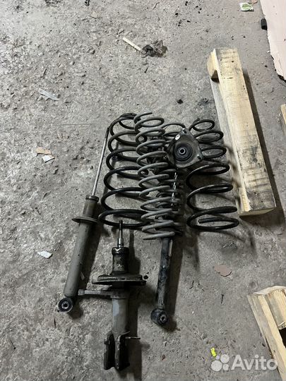 Амортизаторы гранта,калина