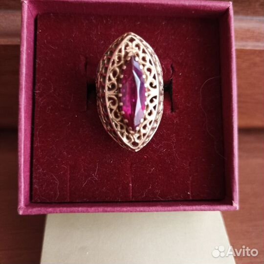 Золотое кольцо с рубином СССР