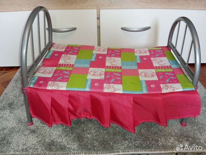 Кроватка для кукол