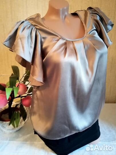 Блуза сатиновая новая
