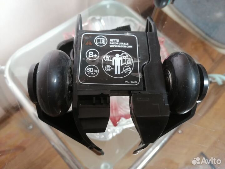 Ролики на обувь Razor Jetts