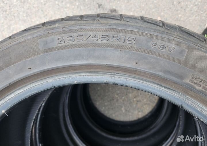 Triangle TR968 235/45 R18 98V