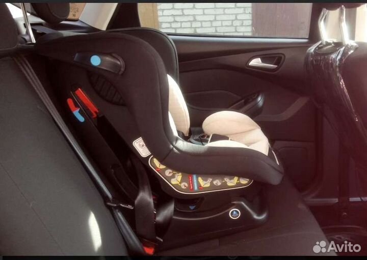 Автокресло happy baby passenger до 18кг