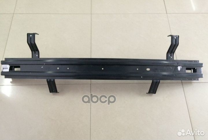 Усилитель бампера 866304Y000 Hyundai-KIA