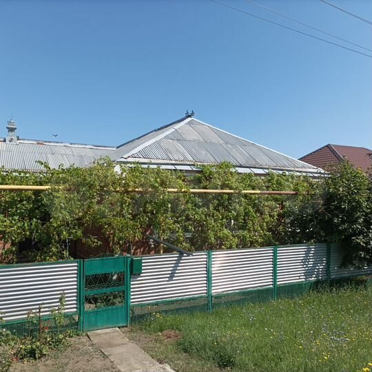 Дом 158 м² на участке 12,5 сот.