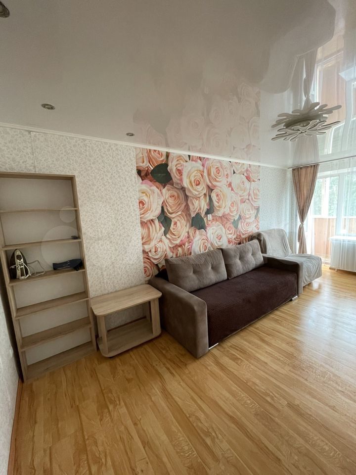 2-к. квартира, 42 м², 3 кровати