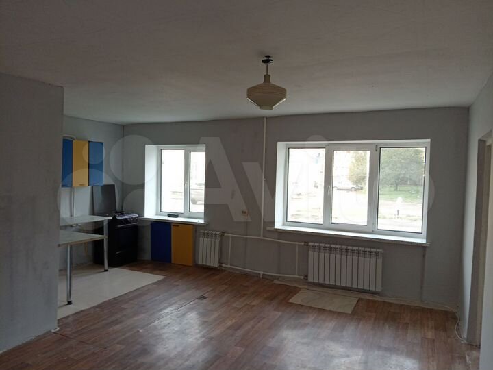 2-к. квартира, 50 м², 1/5 эт.