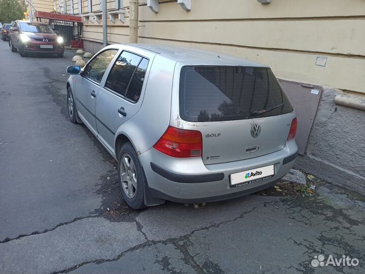 Volkswagen Golf 1.6 МТ, 1999, 265 000 км