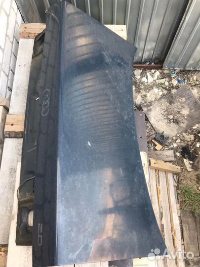 Крышка багажника ауди 100 92г.в. Двс 1,8 / 90л.с