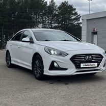 Hyundai Sonata 2.0 AT, 2018, 30 000 км, с пробегом, цена 1 829 000 руб.