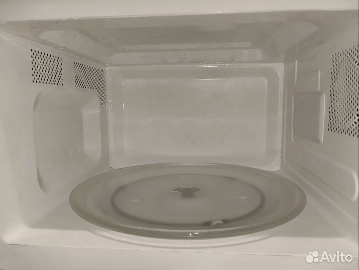 Микроволновая печь Samsung M1712NR