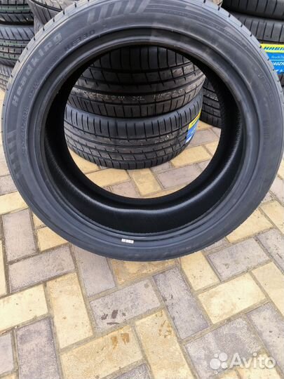 Habilead HF330 245/40 R18 97W