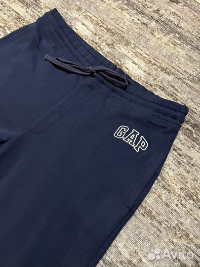 Спортивные штаны GAP