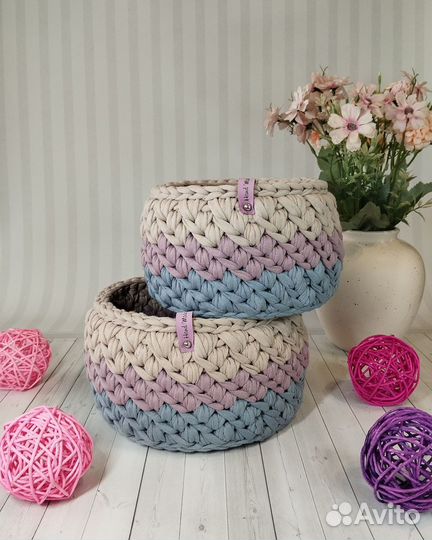Вязаные корзинки ручной работы