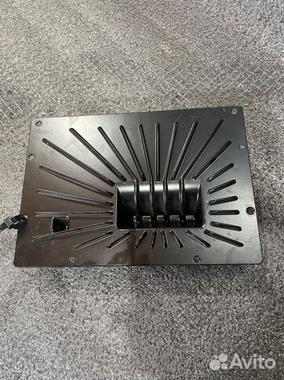 Усилитель акустической Land Rover Discovery