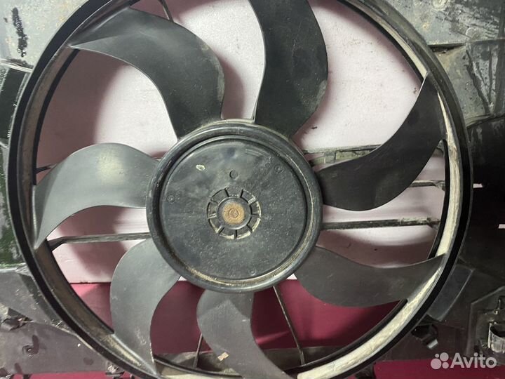 Вентилятор охлаждения Chevrolet Cruze 1.6