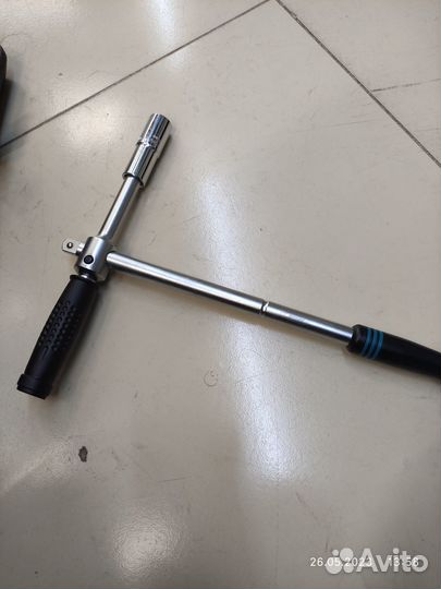 Ключ балонный крестовой,складной