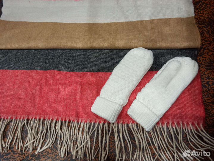 Палантин и шапочка