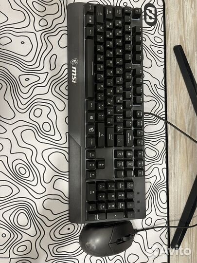 Клавиатура и мышь MSI