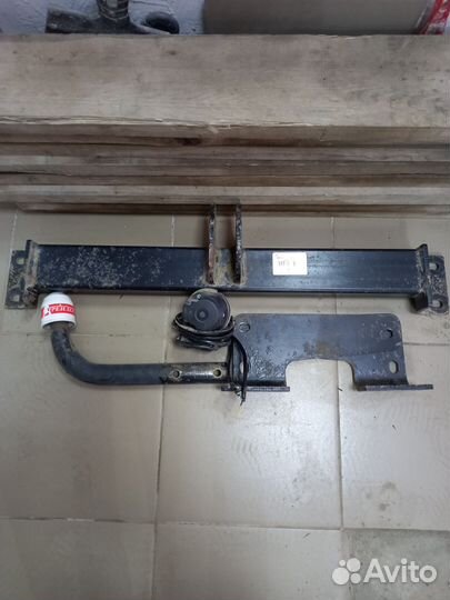 Фаркоп на Опель Антара