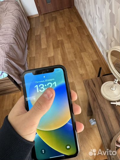 iPhone Xr, 64 ГБ