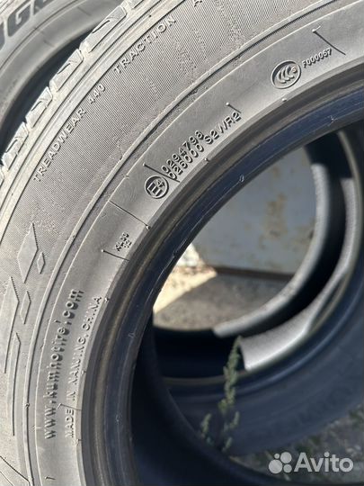 Kumho Crugen Premium KL33 225/60 R17 103H