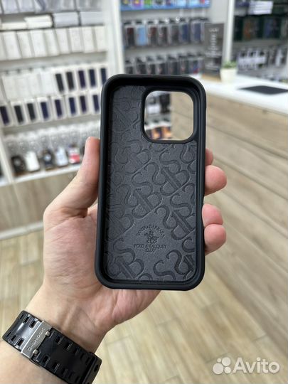 Чехол на iPhone 16 pro