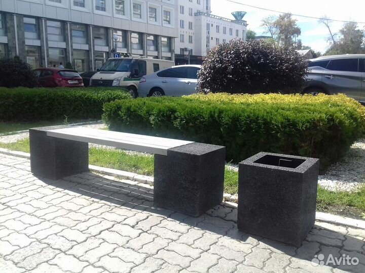 Скамейки и диваны для сада, парков и скверов