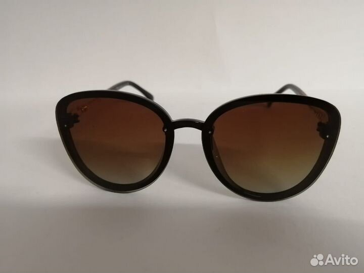 Солнцезащитные очки брендированные в ассортименте