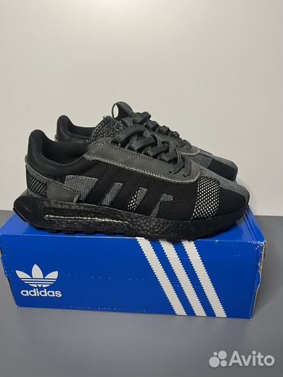 Кроссовки Adidas Retropy черный 40-45