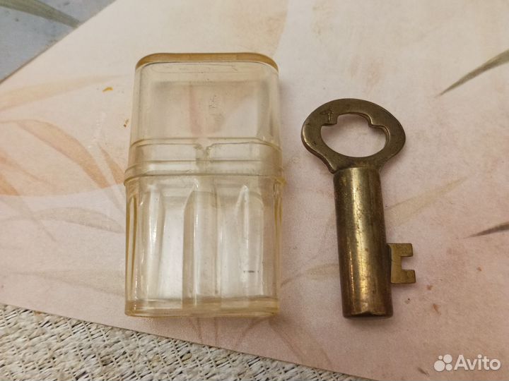 Зажигалка бензиновая винтажная