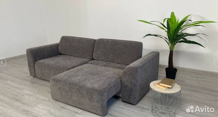 Диван кровать с универсальной раскладкой