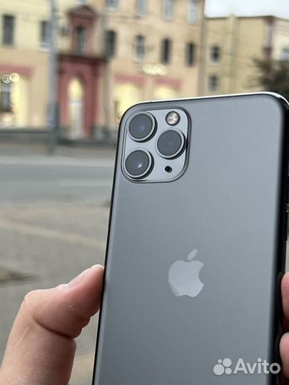 iPhone 11 Pro, 256 ГБ