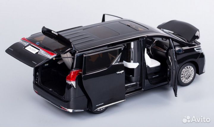 Lexus LM 300h 1 18 KengFai