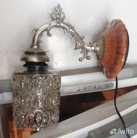 Продаю люстру и бра