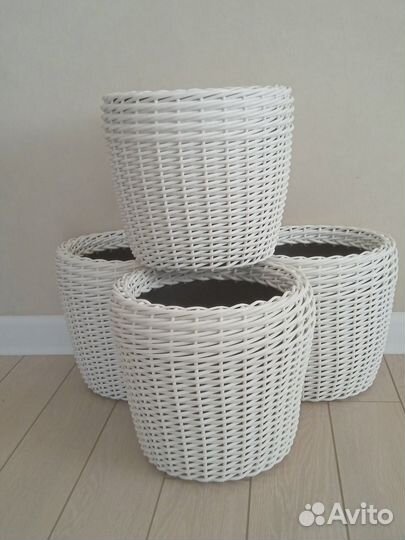 Кашпо из ротанга