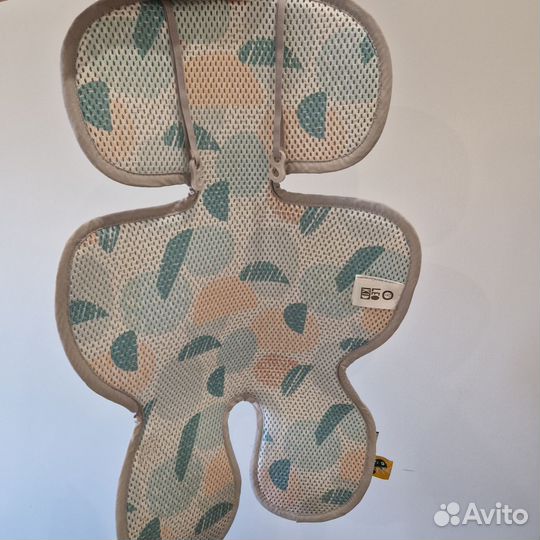 Дышащий матрасик в автокресло и коляску Leokid