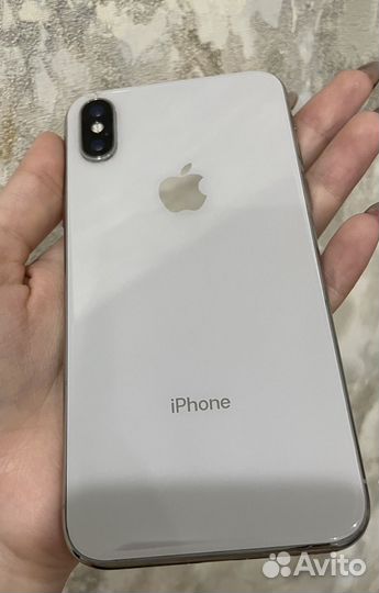 iPhone X, 64 ГБ