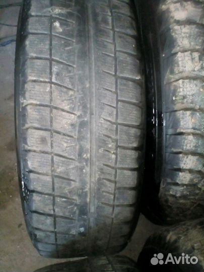 Колёса. Шины.Продам 4шт. 195/65 R15 blizzak revo G
