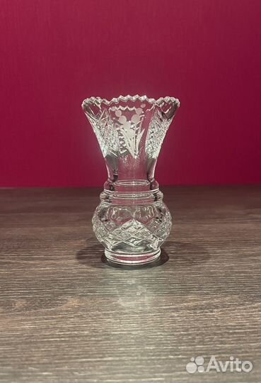 Хрустальная ваза