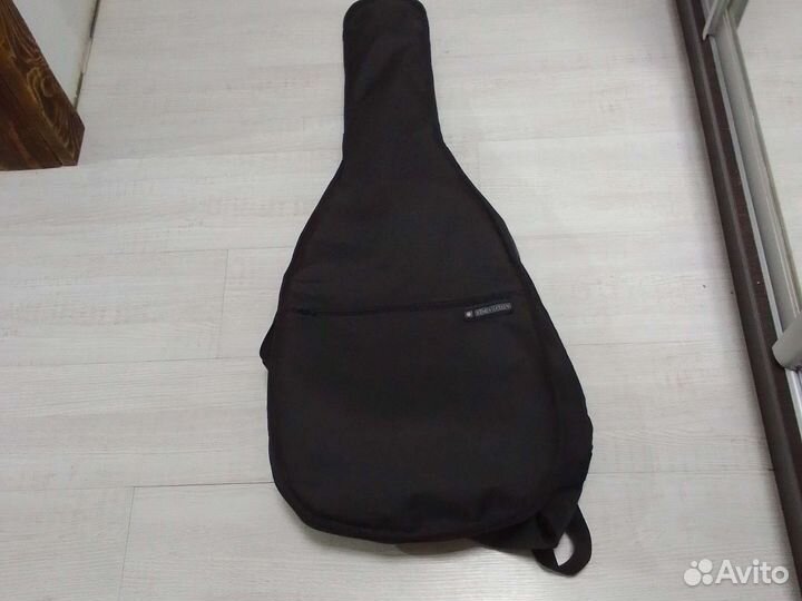 Гитара шестиструнная