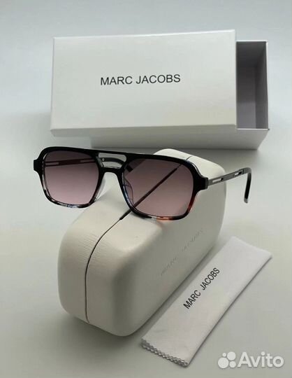 Солнцезащитные очки Marc Jacobs